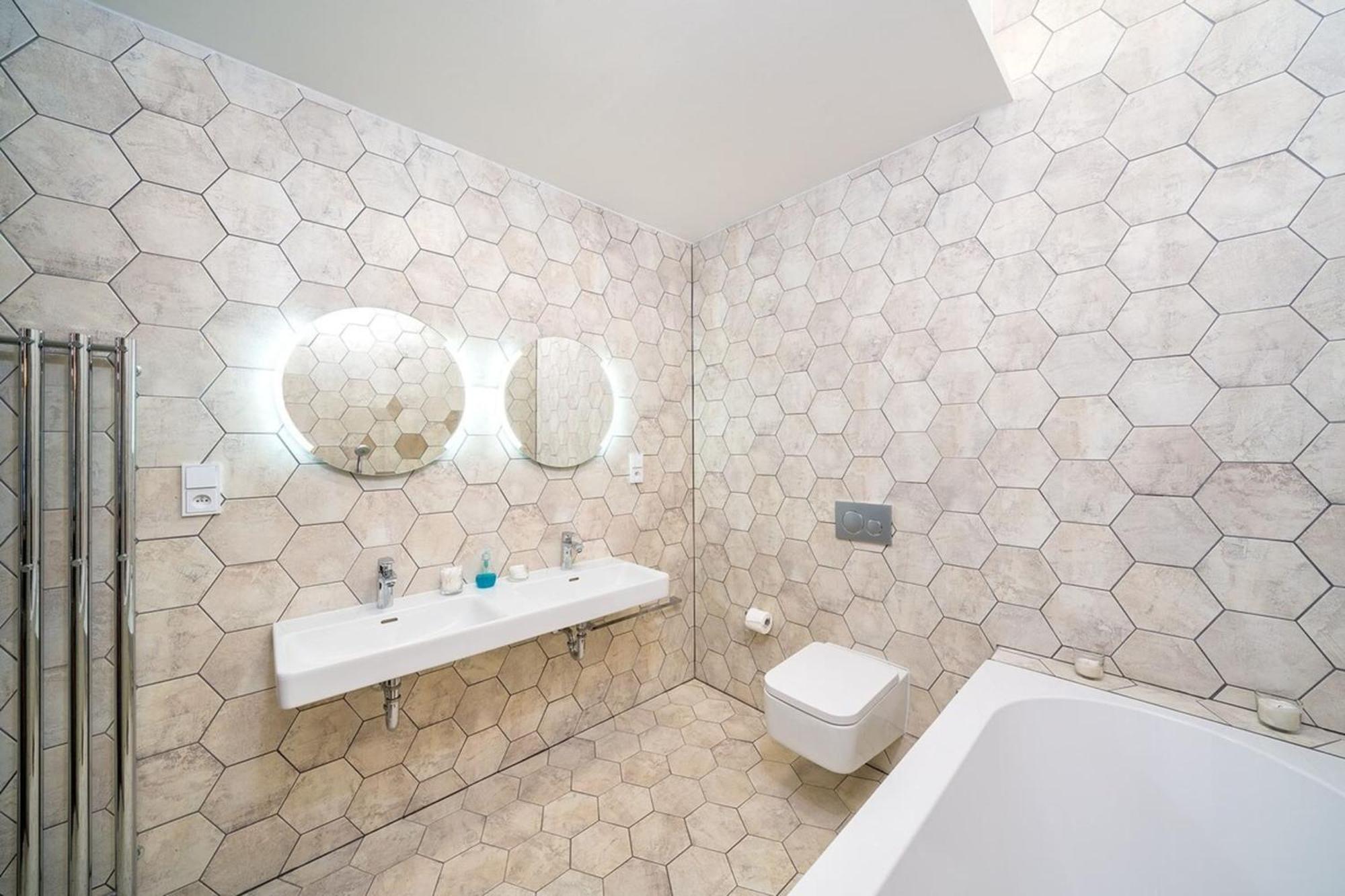 פראג Quiet City Center Apartment In Hip & Foodie Area מראה חיצוני תמונה