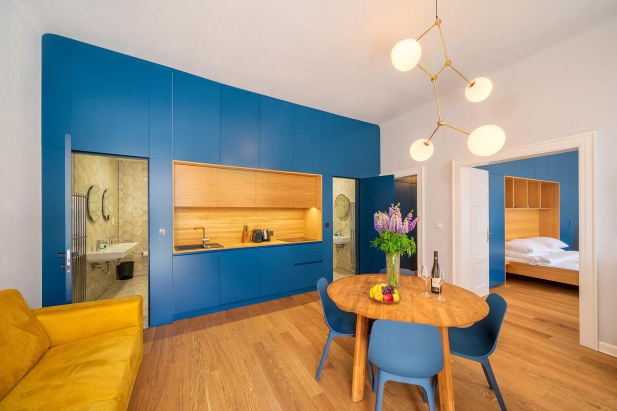 פראג Quiet City Center Apartment In Hip & Foodie Area מראה חיצוני תמונה